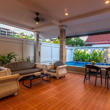 Pattaya Private Villa - Pool,Sauna,Snooker,Bbq Kültér fotó