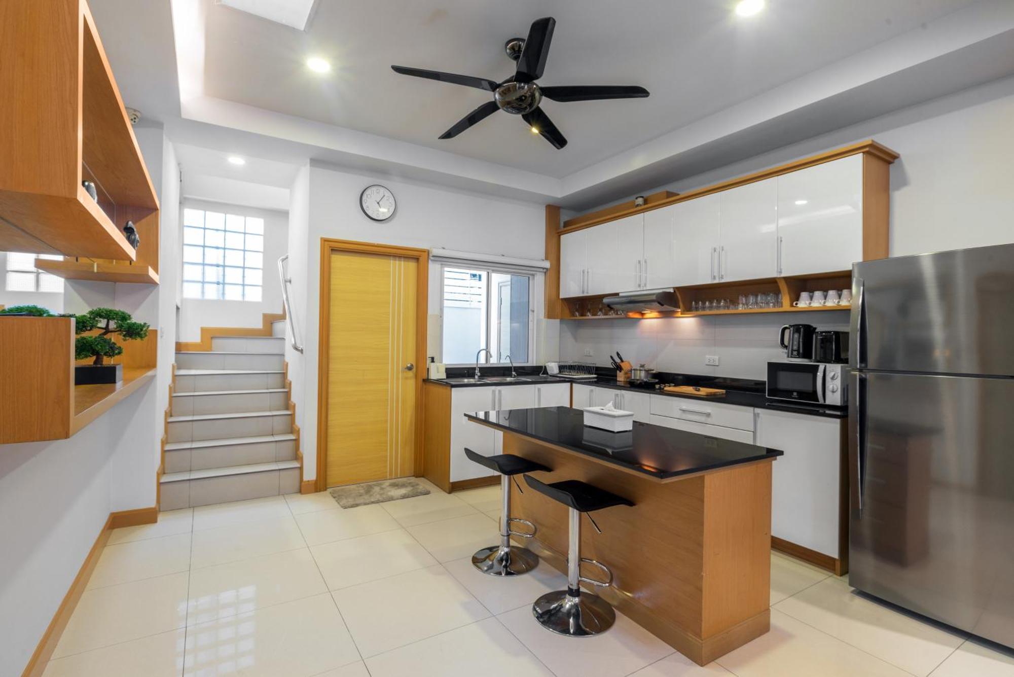 Pattaya Private Villa - Pool,Sauna,Snooker,Bbq Kültér fotó
