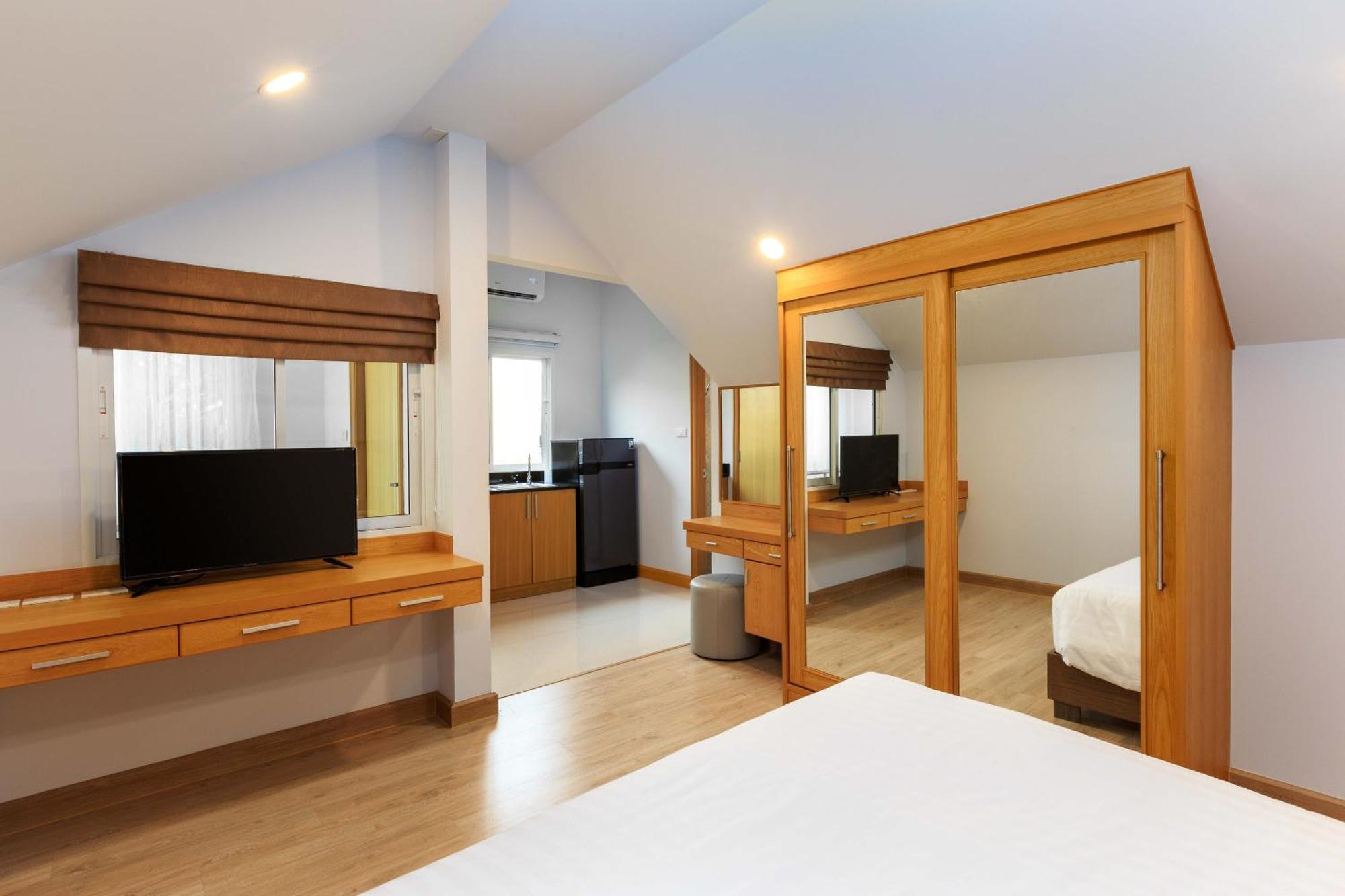 Pattaya Private Villa - Pool,Sauna,Snooker,Bbq Kültér fotó
