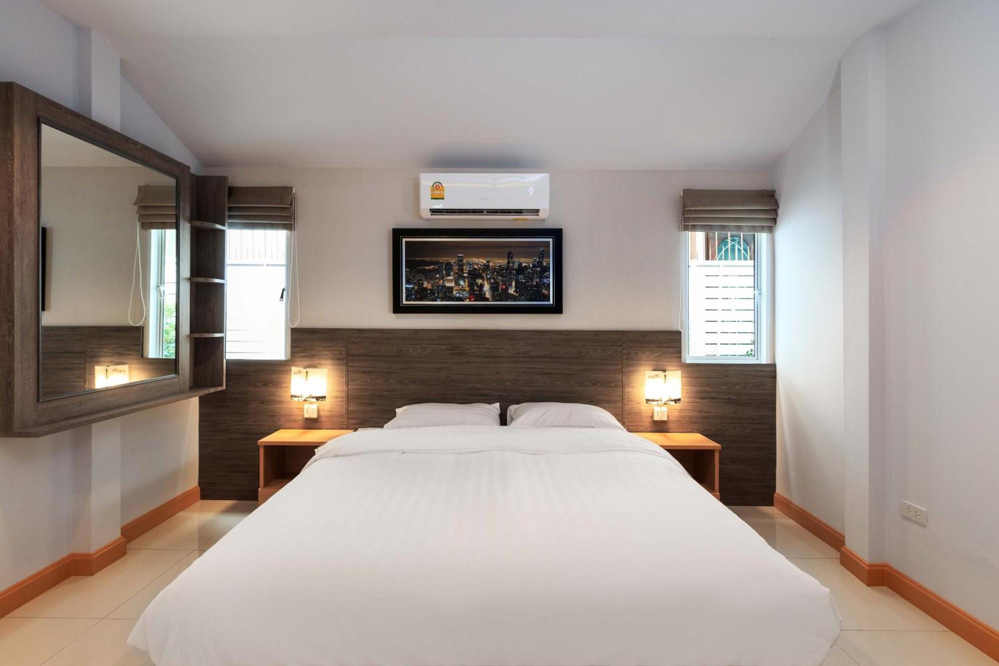 Pattaya Private Villa - Pool,Sauna,Snooker,Bbq Kültér fotó