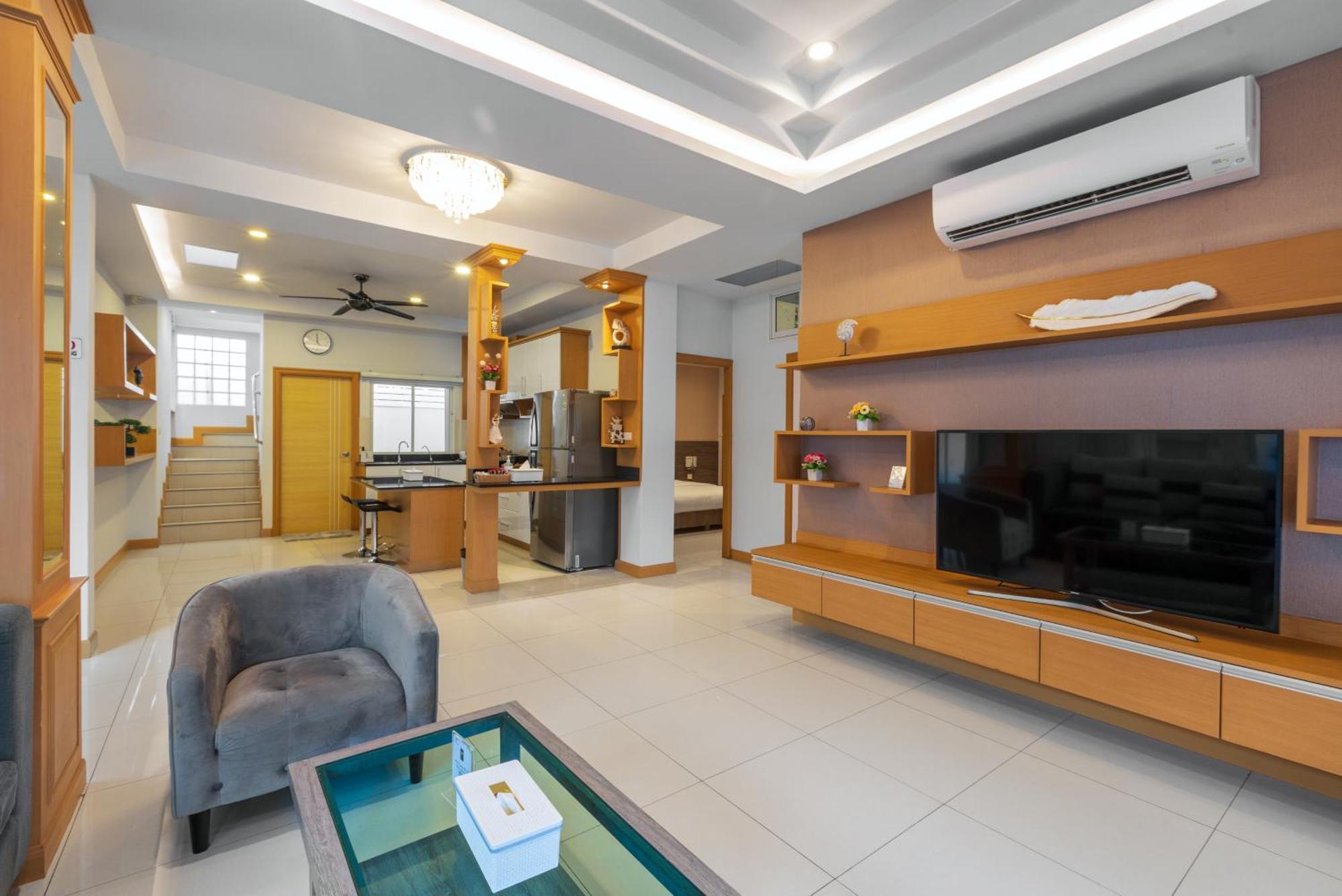 Pattaya Private Villa - Pool,Sauna,Snooker,Bbq Kültér fotó