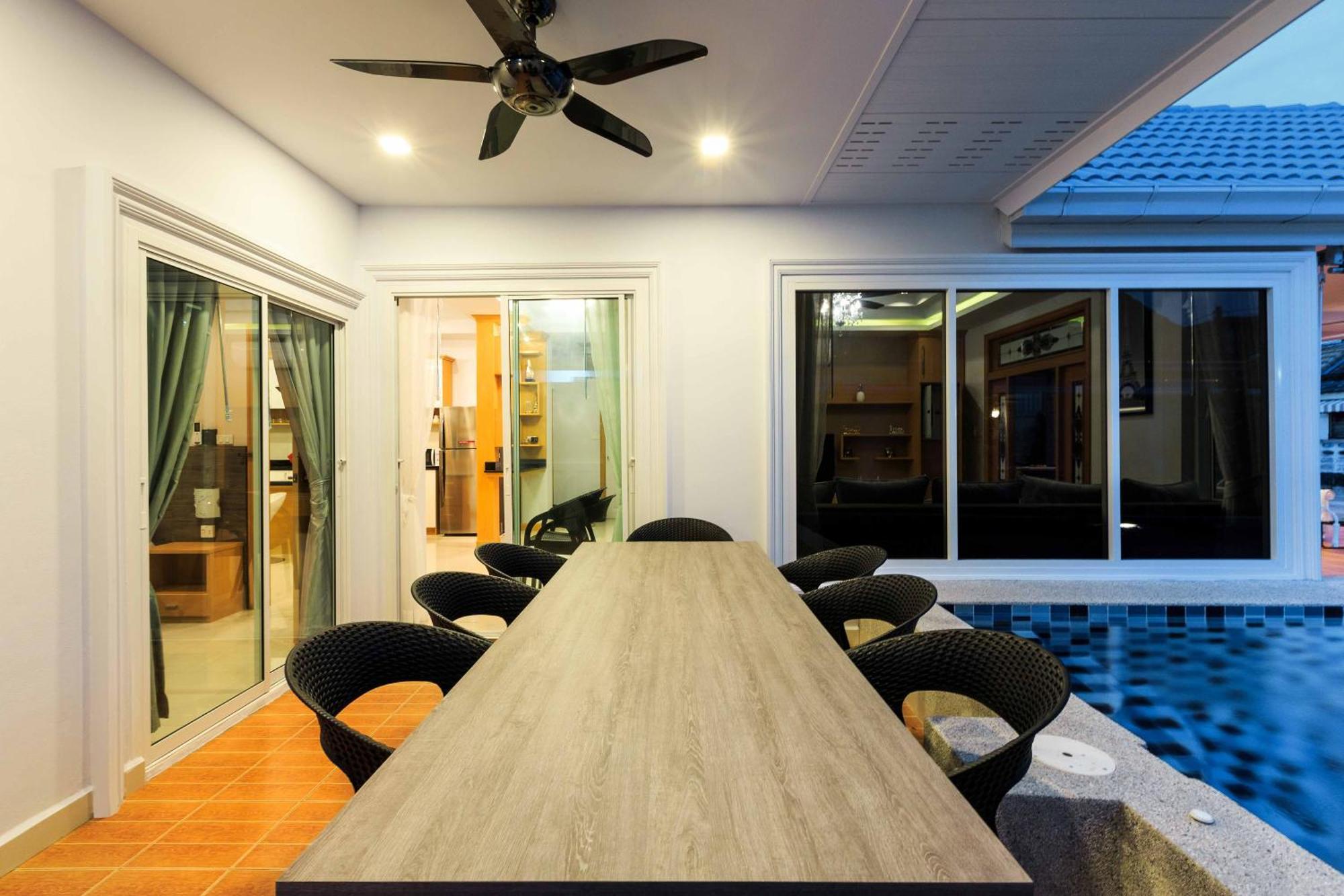 Pattaya Private Villa - Pool,Sauna,Snooker,Bbq Kültér fotó