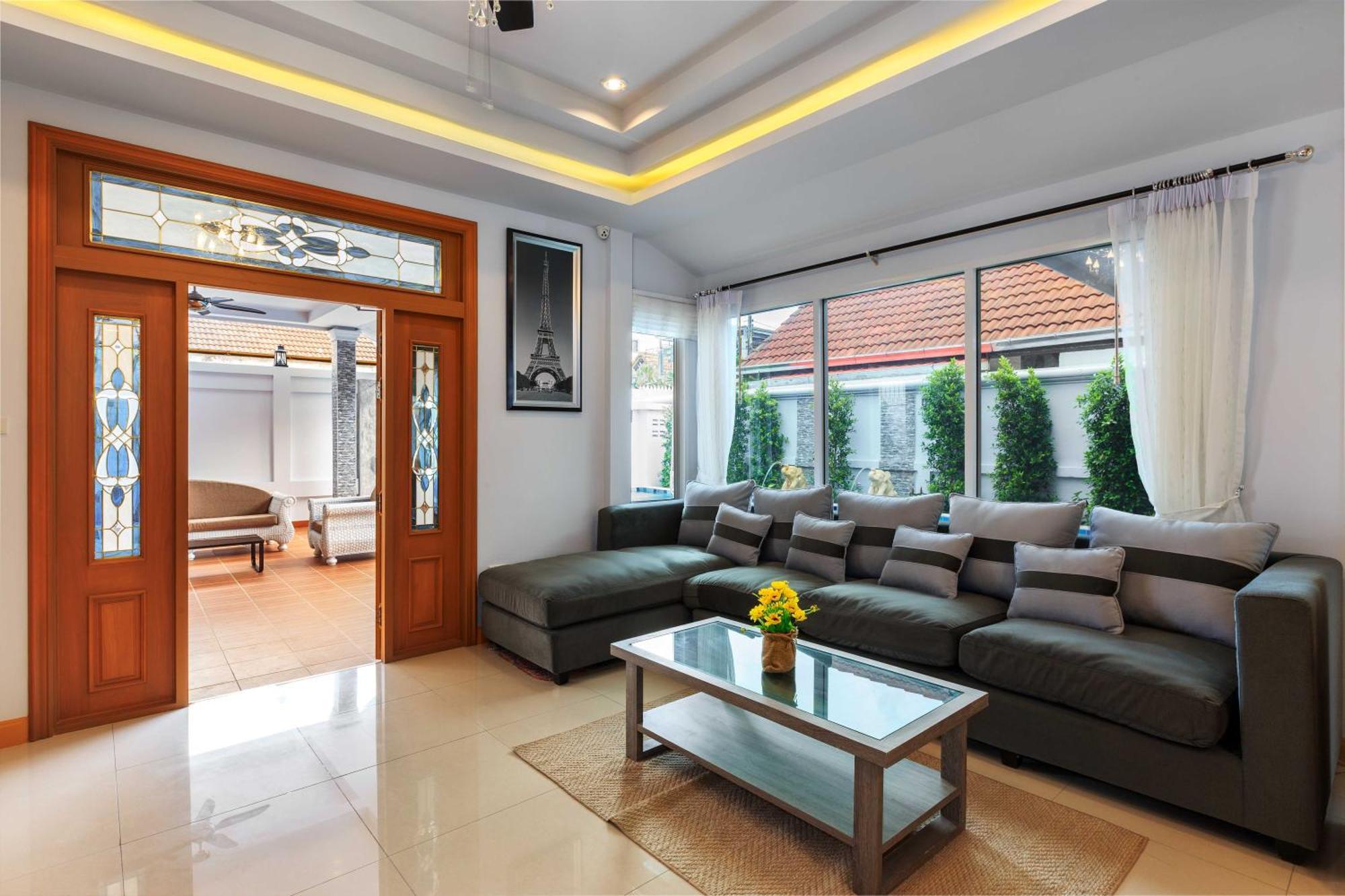 Pattaya Private Villa - Pool,Sauna,Snooker,Bbq Kültér fotó