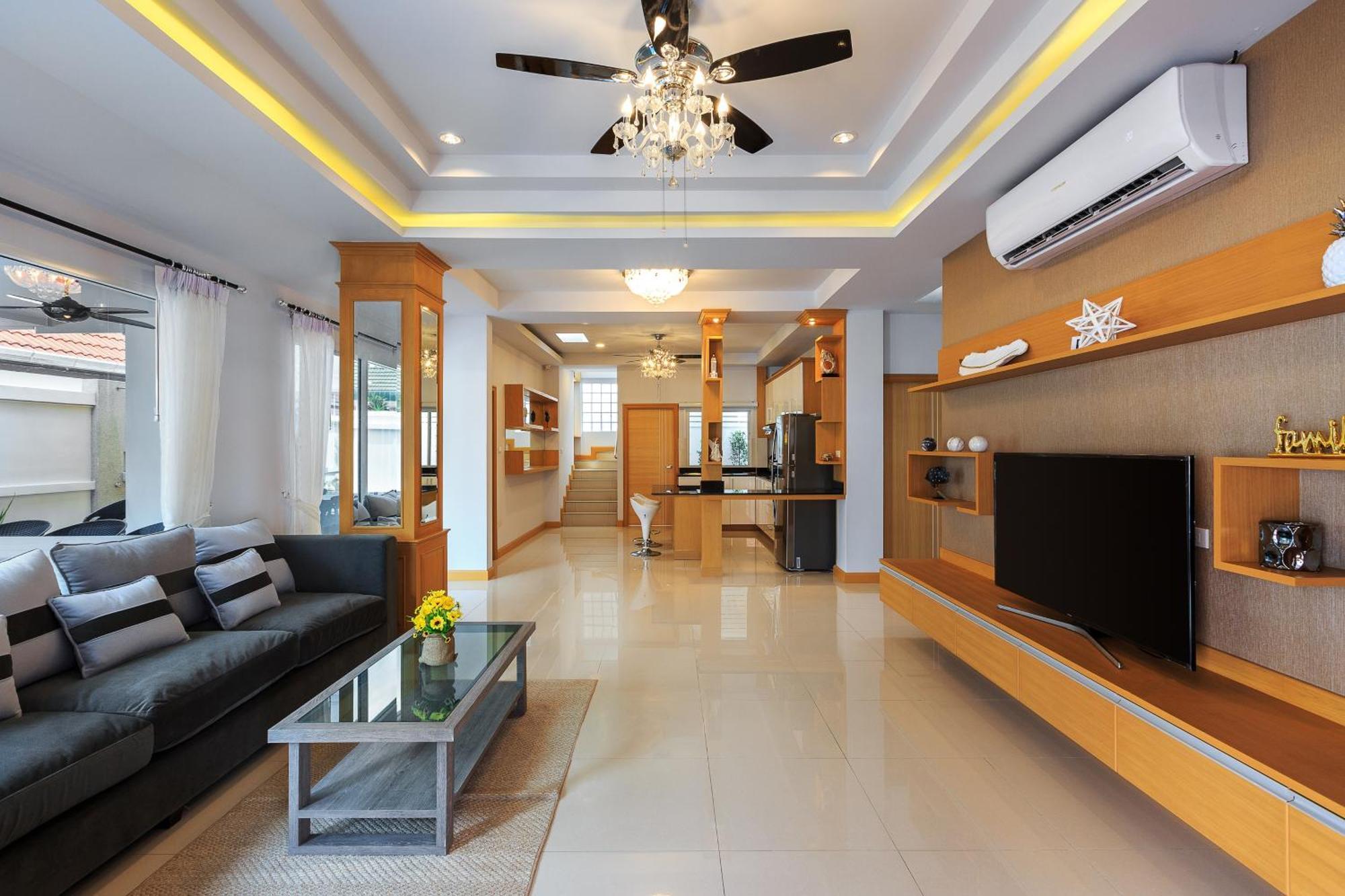 Pattaya Private Villa - Pool,Sauna,Snooker,Bbq Kültér fotó