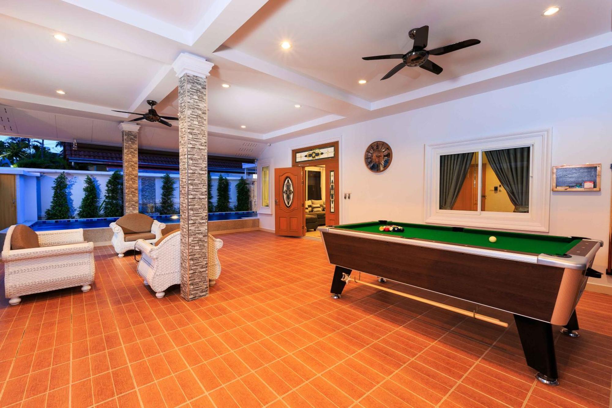 Pattaya Private Villa - Pool,Sauna,Snooker,Bbq Kültér fotó