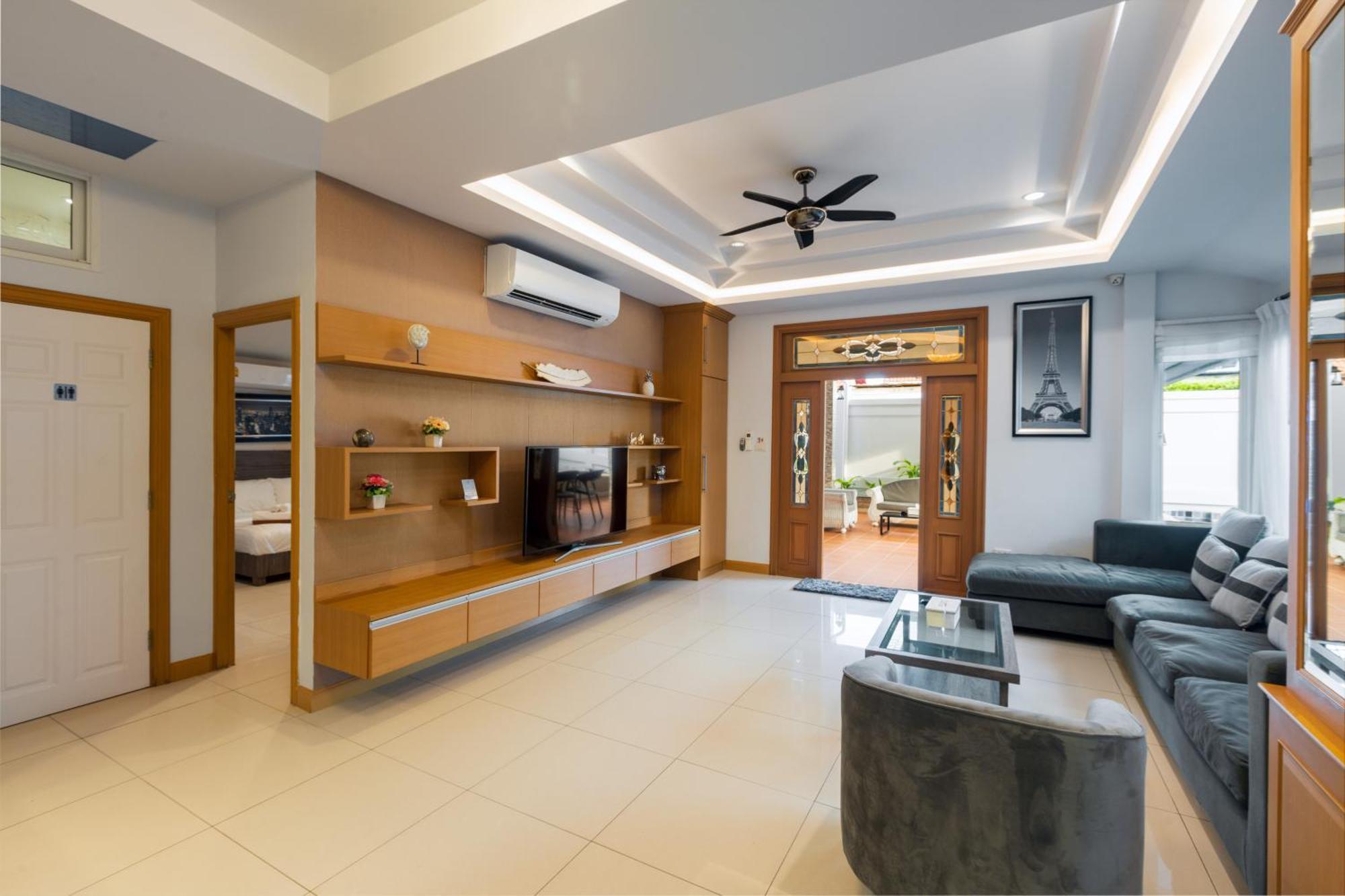Pattaya Private Villa - Pool,Sauna,Snooker,Bbq Kültér fotó